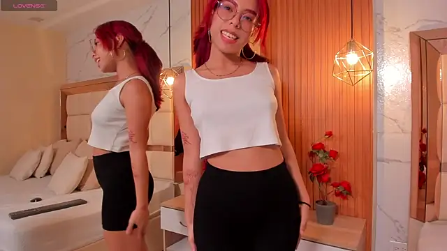 Snapshot of samantha_quinnn chatting on 04.11.26 samantha quinnn online show from 04.11.26