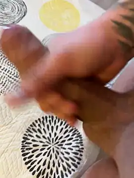 Snapshot of Emir4215 chatting on 02.18.26 Emir4215 online show from 02.18.26