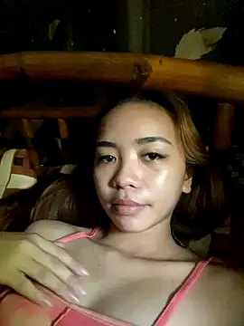 Snapshot of lilly_delaney chatting on 11.27.25 lilly delaney online show from 11.27.25