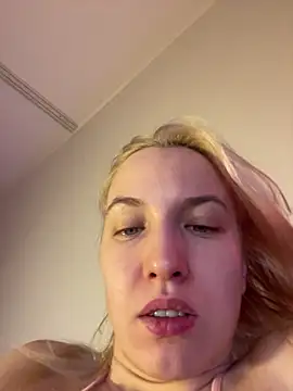 AmyAtlass online show from 12.19.25