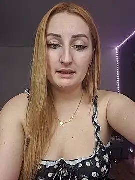 Snapshot of dixielarys chatting on 02.26.26 dixielarys online show from 02.26.26