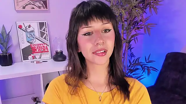 itsmroom  online show from 04.19.26