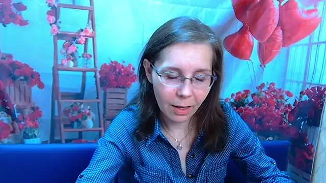 Snapshot of DaisyEdit chatting on 05.03.26 DaisyEdit online show from 05.03.26