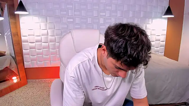 KaelSwitch online show from 12.19.25