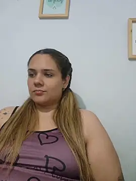 LoreinnFox online show from 05.02.26