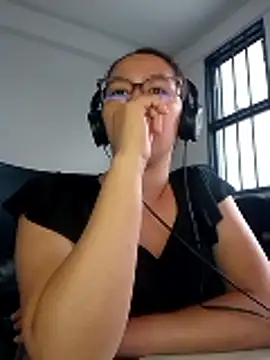  AmyAdams  online show from 01.10.26