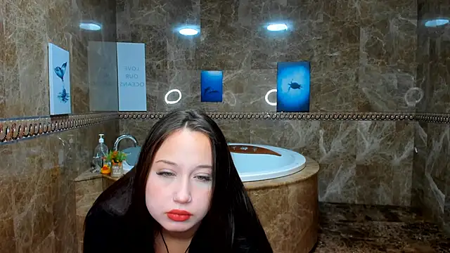 Snapshot of Carolina-sky chatting on 11.28.25 Carolina-sky online show from 11.28.25