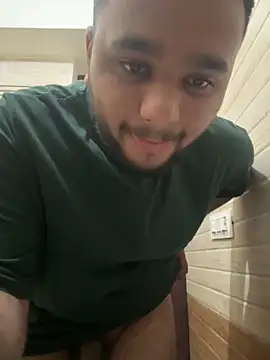 Snapshot of Noavacado_ chatting on 02.02.26 Noavacado online show from 02.02.26