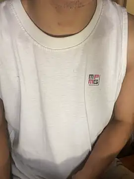 Snapshot of asiantwink0000 chatting on 02.04.26 asiantwink0000 online show from 02.04.26