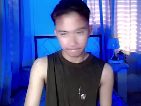 Snapshot of asiantwink0000 chatting on 02.21.26 asiantwink0000 online show from 02.21.26