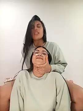 Violett  Rose online show from 12.03.25