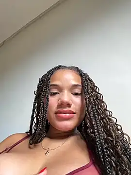 Snapshot of fan_model chatting on 12.04.25 fan model online show from 12.04.25