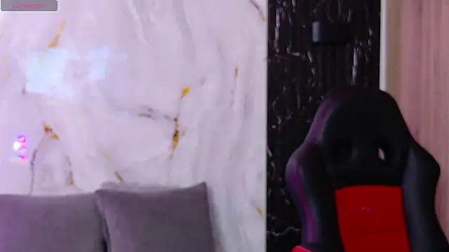 ChloeHolmes online show from 03.19.26