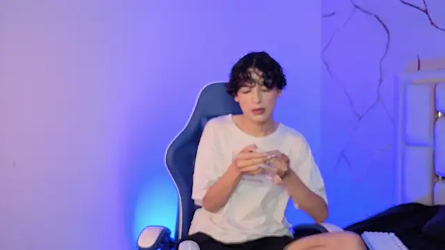 SthepanodiMonaco online show from 03.31.26