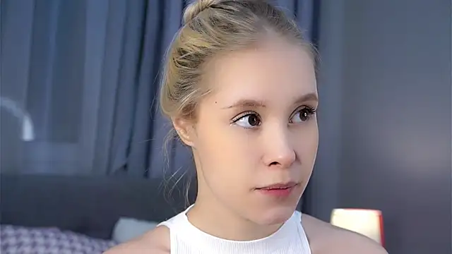 AunclreaVache online show from 01.06.26