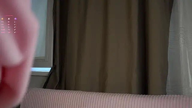 AunclreaVache online show from 04.19.26