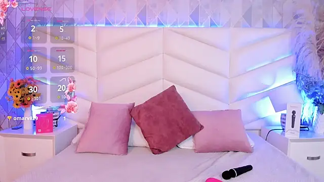 Lizzi Hotman  online show from 02.25.26