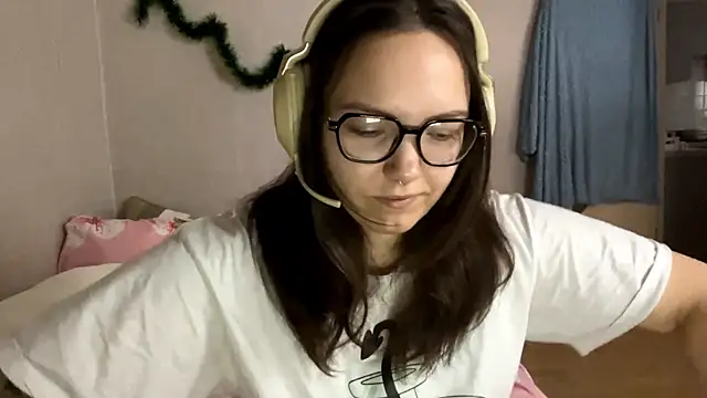 KerriMcbreen online show from 01.07.26