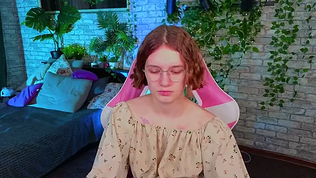 Snapshot of Mia_Mooore chatting on 02.24.26 Mia Mooore online show from 02.24.26