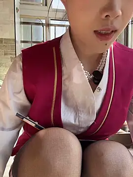 Snapshot of youyou-baby999 chatting on 02.18.26 youyou-baby999 online show from 02.18.26