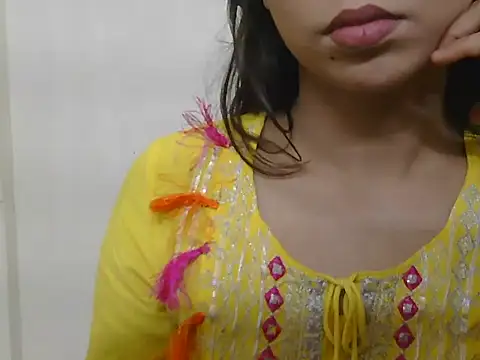 Snapshot of Sandhya54 chatting on 12.04.25 Sandhya54 online show from 12.04.25