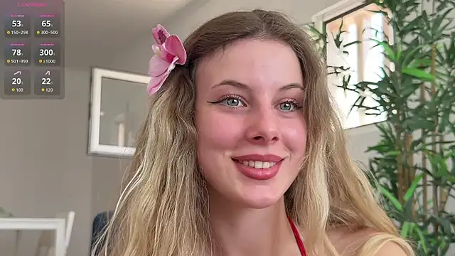 evy miu online show from 07.04.26