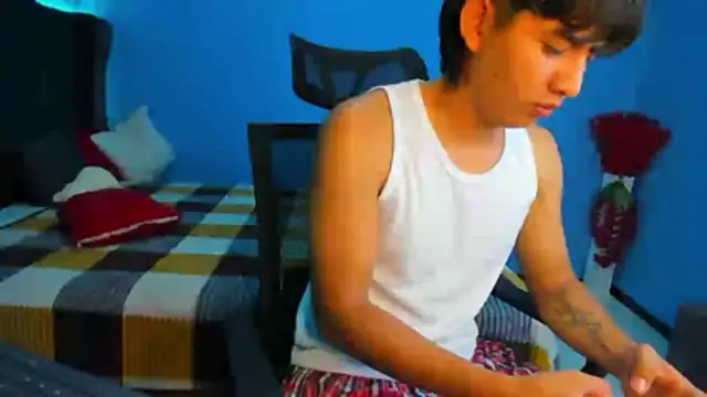 Mikke18 online show from 02.25.26