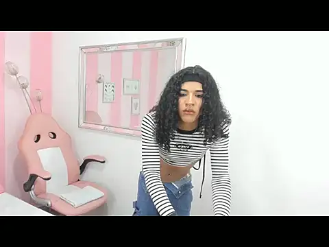 Amaia Monroe online show from 12.16.25