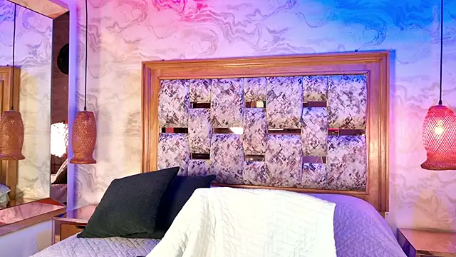 emily dempsey online show from 04.10.26