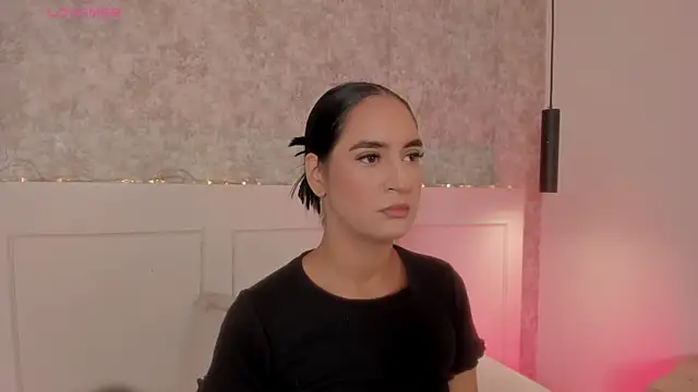 Emily luve online show from 06.26.26