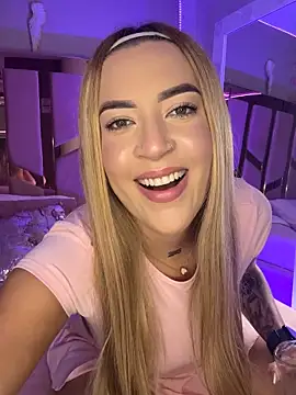 Snapshot of AlyonaWester_ chatting on 02.24.26 AlyonaWester online show from 02.24.26