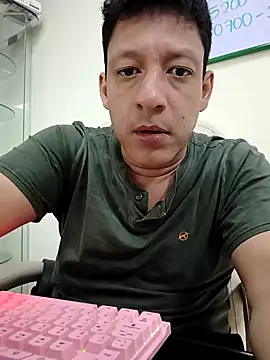 KairoStormX online show from 12.18.25