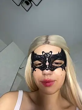 s4rah online show from 02.16.26