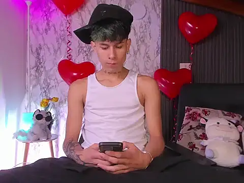 Jake beach  online show from 02.11.26