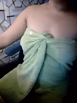 your bootybabe1998 online show from 01.17.26