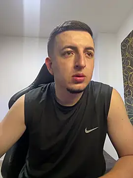 Liam jones10 online show from 01.11.26