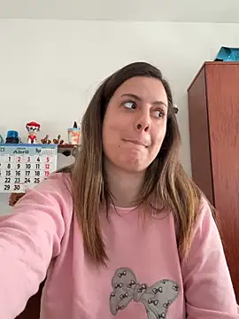 Sareyxon online show from 04.05.26