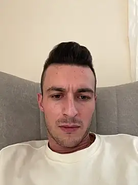 Snapshot of 3turkish6model9 chatting on 03.10.26 3turkish6model9 online show from 03.10.26