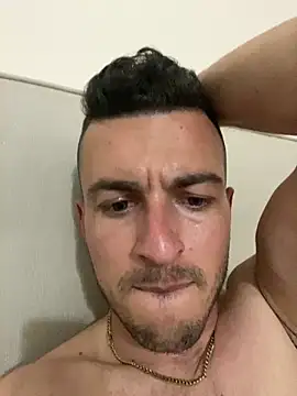 Snapshot of 3turkish6model9 chatting on 04.11.26 3turkish6model9 online show from 04.11.26