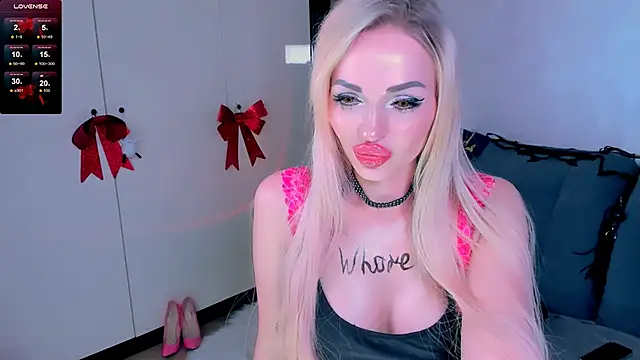 Snapshot of Lola_Bombita chatting on 01.08.26 Lola Bombita online show from 01.08.26