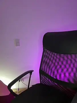 Julieta-8 online show from 11.30.25