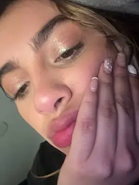 Julieta-8 online show from 12.21.25