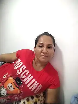 Snapshot of NenaCarters chatting on 11.29.25 NenaCarters online show from 11.29.25