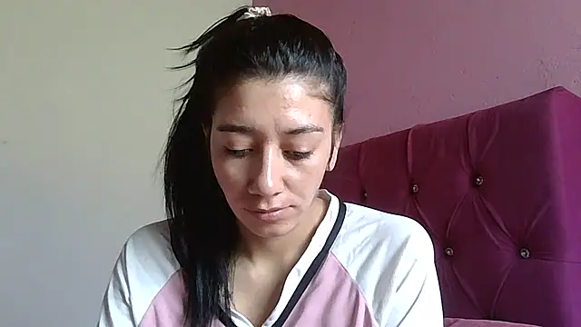 TaylorLove- online show from 12.17.25