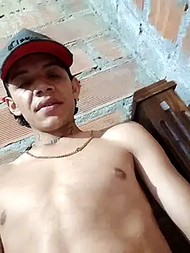 Snapshot of daniel_garzon chatting on 11.29.25 daniel garzon online show from 11.29.25