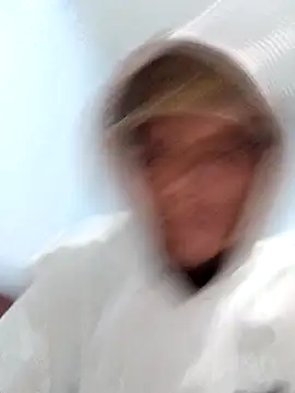 Snapshot of daniel_garzon chatting on 03.22.26 daniel garzon online show from 03.22.26