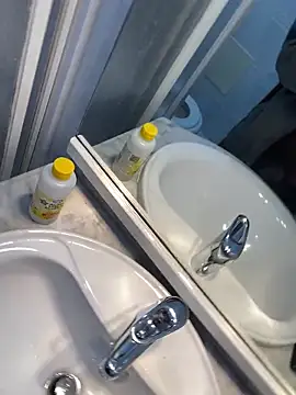 Snapshot of CorrectBrook76 chatting on 12.01.25 CorrectBrook76 online show from 12.01.25