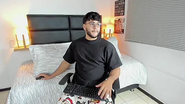 mike foxxx  online show from 01.07.26