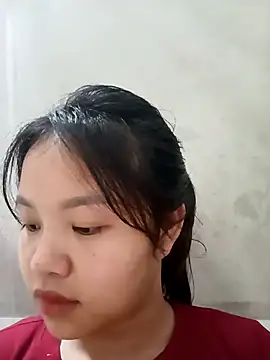 Snapshot of Pretty-haert chatting on 04.25.26 Pretty-haert online show from 04.25.26