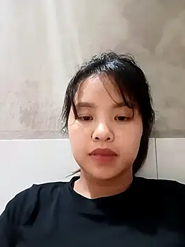 Snapshot of Pretty-haert chatting on 04.29.26 Pretty-haert online show from 04.29.26